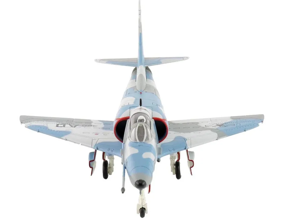 Douglas A-4E Skyhawk Aircraft "151118, Aggressor Scheme, VA-43" (1975) United States Navy "Air Power Series" 1/72 Diecast Model by Hobby Master