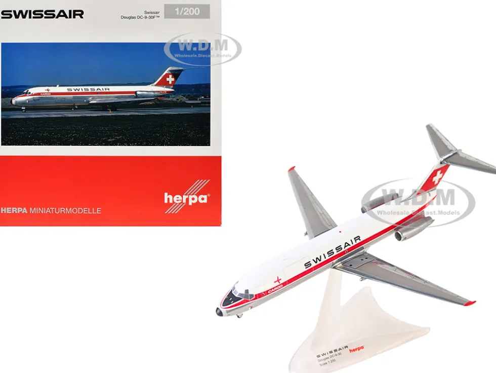 Douglas DC-9-30F Commercial Aircraft "Swissair" (HB-IFW) White with Red Stripes 1/200 Diecast Model Airplane by Herpa