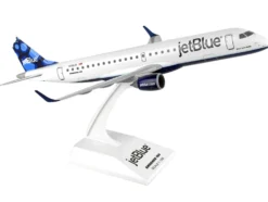 Embraer E190 Commercial Aircraft "JetBlue - Blueberries Livery" (N318JB) White with Blue Tail (Snap-Fit) 1/100 Plastic Model by Skymarks