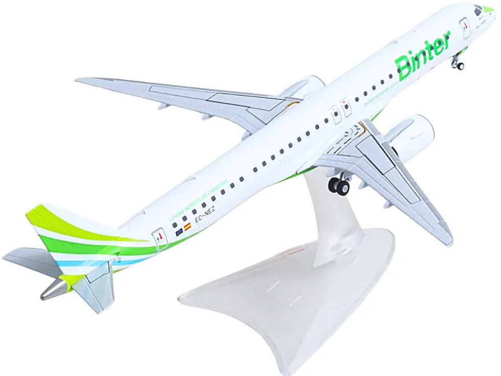 Embraer E195-E2 Commercial Aircraft "Binter Canarias" (EC-NEZ) White with Green Striped Tail 1/200 Diecast Model Airplane by Herpa