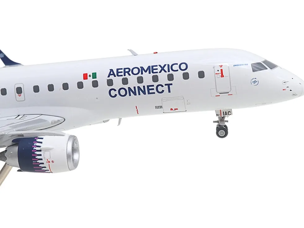 Embraer ERJ-190 Commercial Aircraft "Aeromexico Connect" (XA-IAC) White with Blue Tail "Gemini 200" Series 1/200 Diecast Model Airplane by GeminiJets