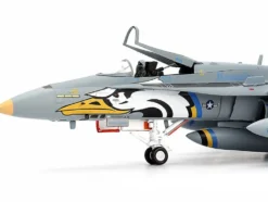 F/A-18C U.S. Navy Hornet Fighter Aircraft VFA-82 Marauders Display Stand Limited Edition 600 pieces Worldwide 1/72 Diecast Model JC Wings JCW-72-F18-014