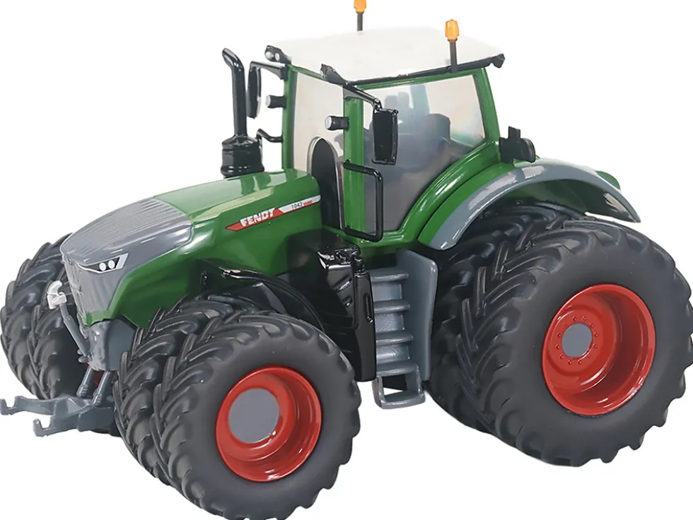 Fendt 1042 Vario Tractor with Front and Rear Dual Wheels Green with White Top 1/64 Diecast Model by SpecCast