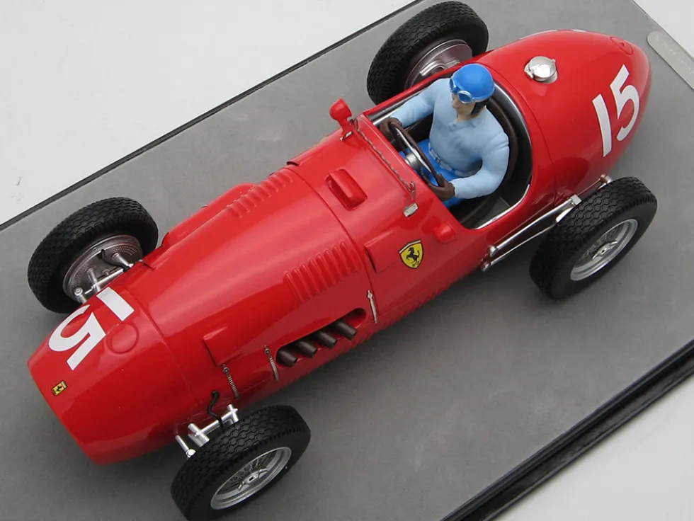 Ferrari 500 #15 Alberto Ascari Winner Formula Two F2 England GP 1952 with Driver Figure Mythos Series Limited Edition to 70 pieces Worldwide 1/18 Model Car Tecnomodel TMD18-66B