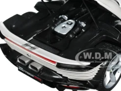 Ferrari Daytona SP3 White Metallic with Silver Stripes Signature Series 1/18 Diecast Model Car Bburago 16912w