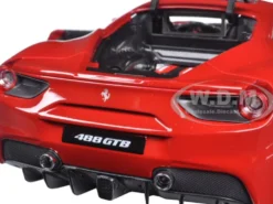 Ferrari 488 GTB Red 1/18 Diecast Model Car Bburago 16008
