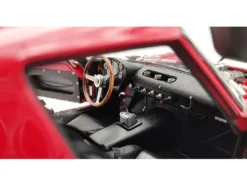 Ferrari 250 GTO #22 Elde Beurlys 3rd Place 24 Hours of Le Mans 1962 Limited Edition to 2200 pieces Worldwide 1/18 Diecast Model Car CMC M-253