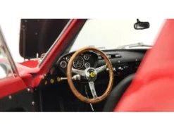 Ferrari 250 GTO #22 Elde Beurlys 3rd Place 24 Hours of Le Mans 1962 Limited Edition to 2200 pieces Worldwide 1/18 Diecast Model Car CMC M-253