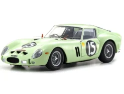 Ferrari 250 GTO #15 Innes Ireland Winner