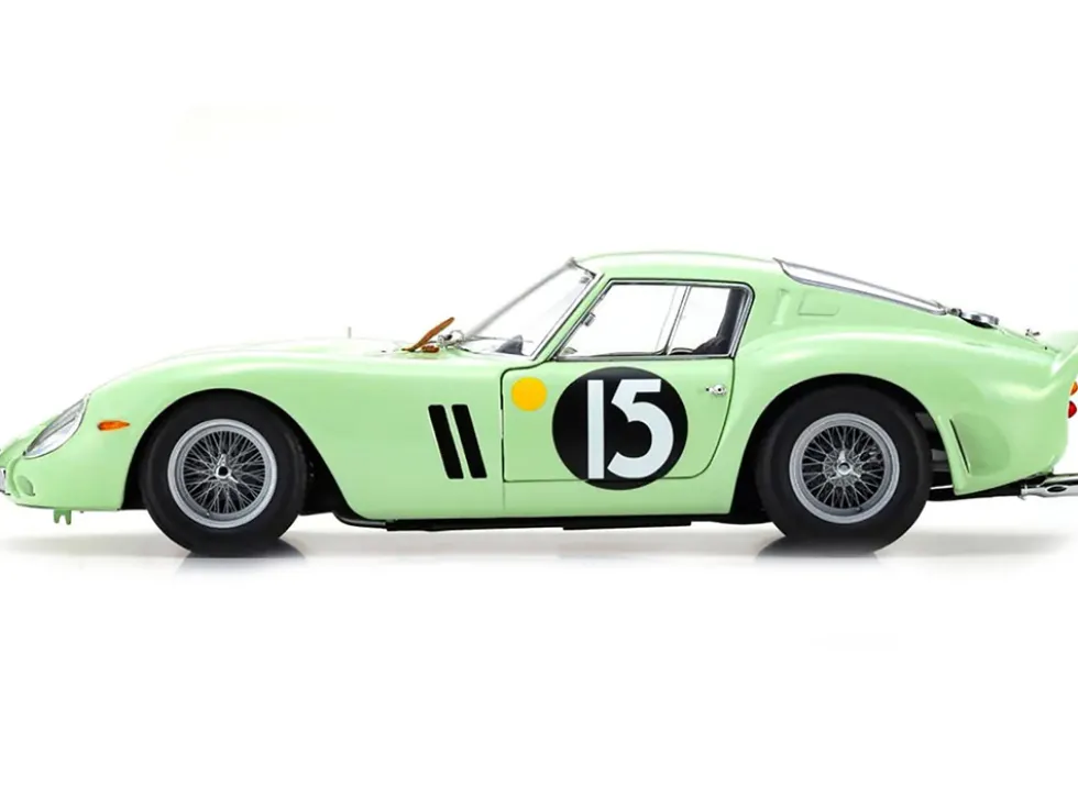 Ferrari 250 GTO #15 Innes Ireland Winner "Goodwood Tourist Trophy" (1962) 1/18 Diecast Model Car by Kyosho