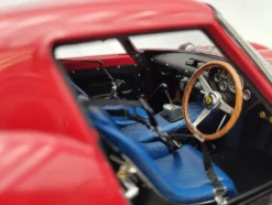 Ferrari 250 GTO Red Ron Fry London Motor Show 1962 Limited Edition to 2000 pieces Worldwide 1/18 Diecast Model Car CMC M-256
