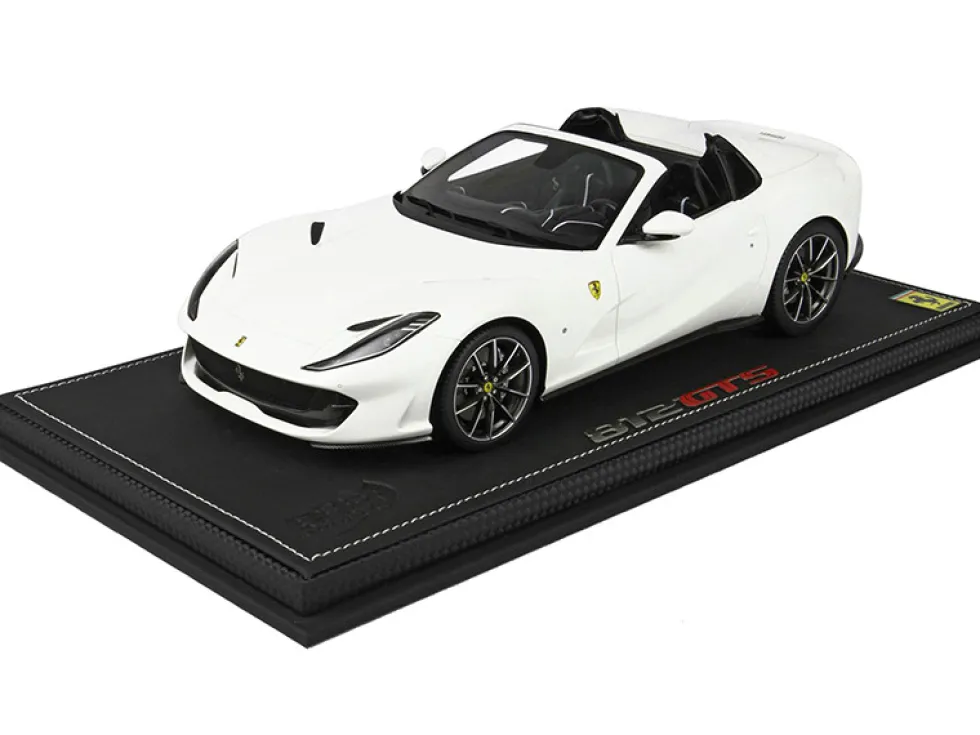 2019 Ferrari 812 GTS Convertible Avus White DISPLAY CASE Limited Edition 32 pieces Worldwide 1/18 Model Car BBR P18184E