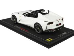 2019 Ferrari 812 GTS Convertible Avus White DISPLAY CASE Limited Edition 32 pieces Worldwide 1/18 Model Car BBR P18184E