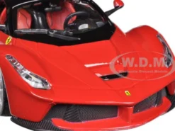 Ferrari Laferrari F70 Red 1/24 Diecast Model Car Bburago 26001