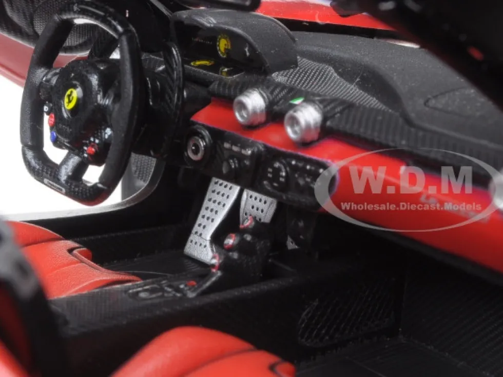 Ferrari LaFerrari F70 Red Signature Series 1/18 Diecast Model Car Bburago 16901