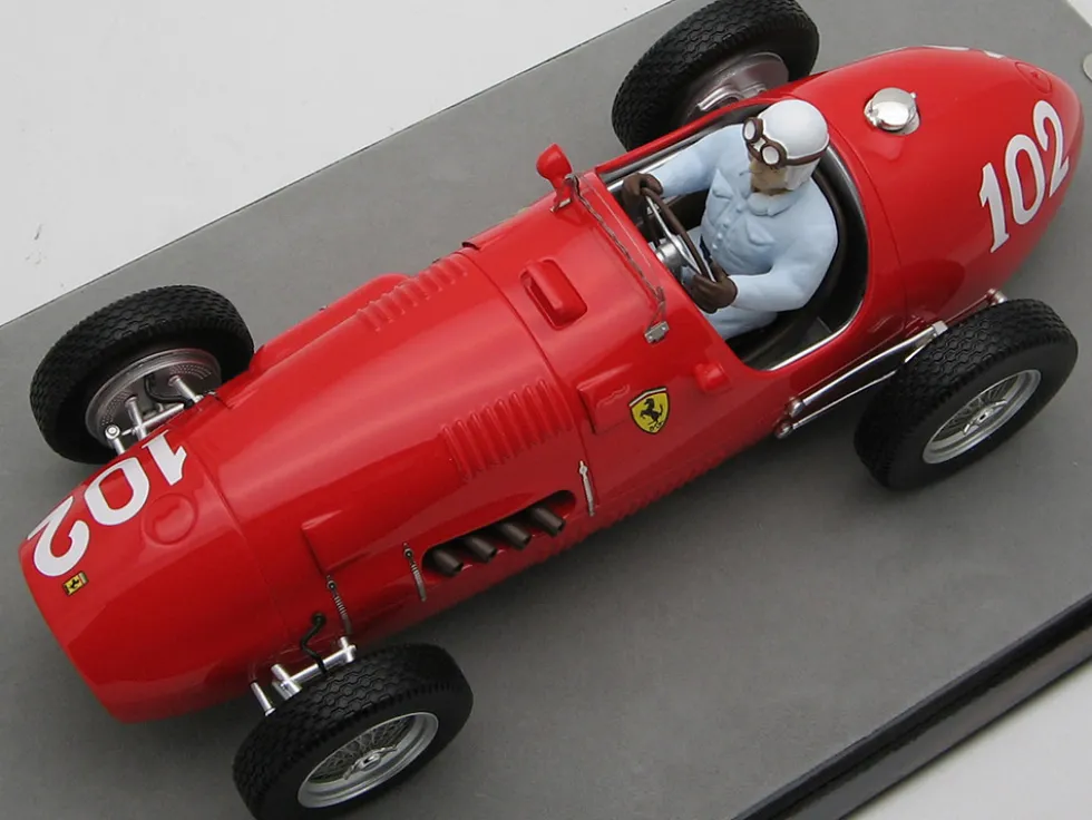 Ferrari 500 #102 Nino Farina 2nd Place Formula Two F2 Nurburgring GP 1952 with Driver Figure Mythos Series Limited Edition to 55 pieces Worldwide 1/18 Model Car Tecnomodel TMD18-66D
