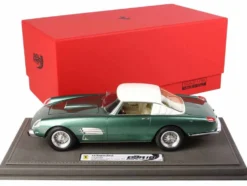 Ferrari Superfast 4.9 S/N 0719SA Green Metallic White Top Cavallino Classic 2008 DISPLAY CASE Limited Edition 64 pieces Worldwide 1/18 Model Car BBR CARS1819B