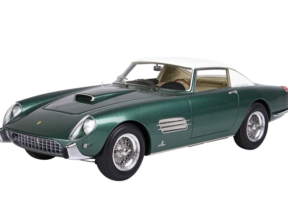 Ferrari Superfast 4.9 S/N 0719SA Green Metallic White Top Cavallino Classic 2008 DISPLAY CASE Limited Edition 64 pieces Worldwide 1/18 Model Car BBR CARS1819B