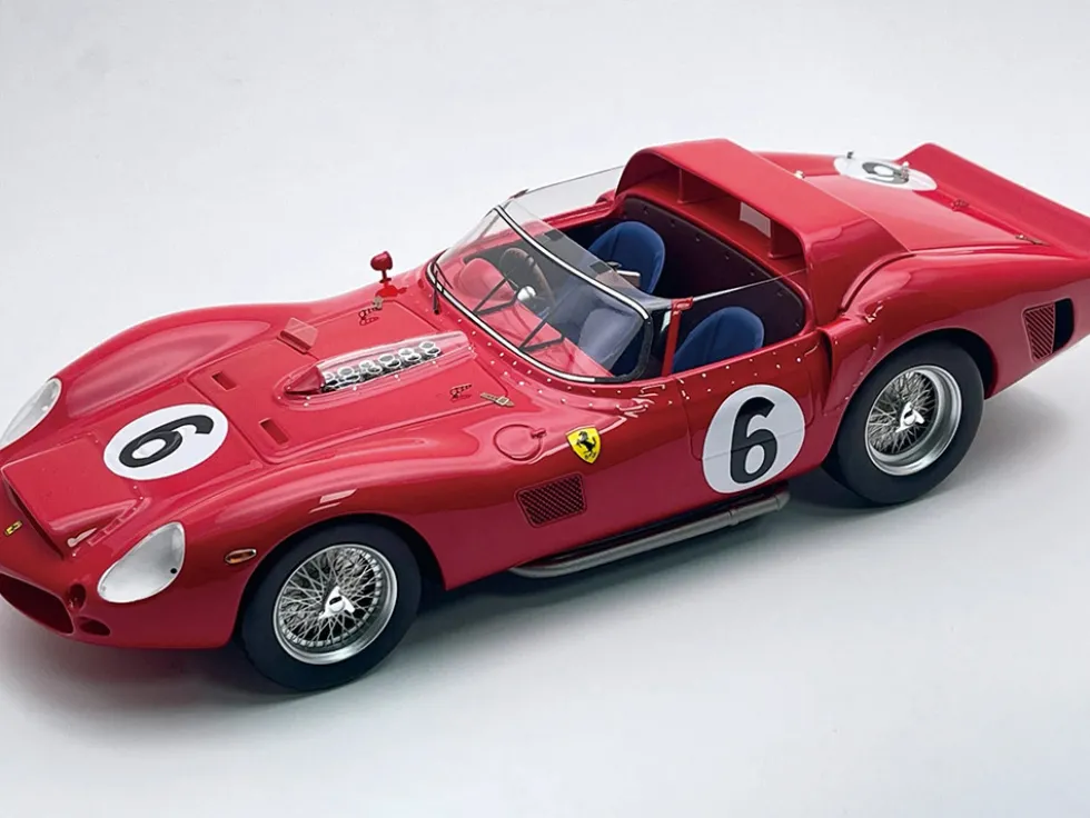 Ferrari 330 TRI-LM #6 Olivier Gendebien - Phil Hill Winner "24 Hours of Le Mans" (1962) "Mythos Series" with Display Case Limited Edition to 129 pieces Worldwide 1/18 Model Car by Tecnomodel