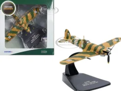 Fiat G55 Centauro Fighter Aircraft 1 Gruppo 3 Squadriglia MM 91147 Italy 1944 Italian Air Force Oxford Aviation Series 1/72 Diecast Model Airplane Oxford Diecast AC112