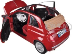 Fiat 500 Nuova Cabrio Red 1/24 Diecast Model Car Motormax 73374