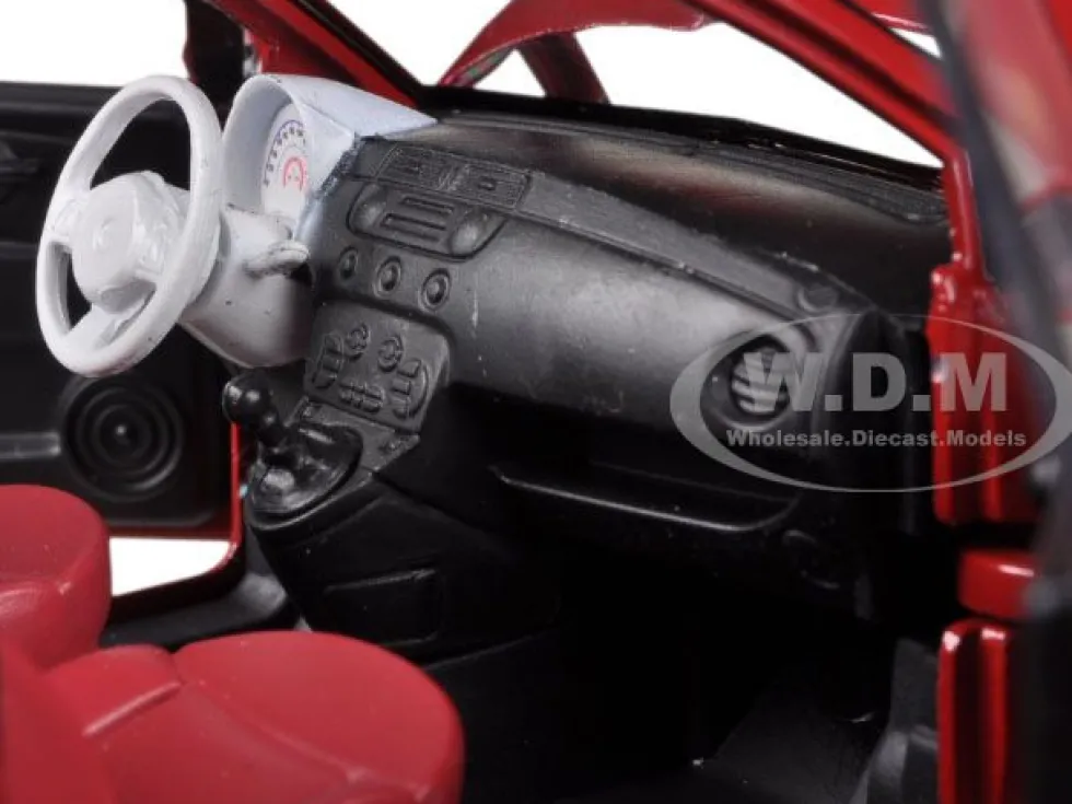 Fiat 500 Nuova Cabrio Red 1/24 Diecast Model Car Motormax 73374