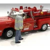 Firefighters Fire Captain Figure 1/24 Scale Models American Diorama 76418