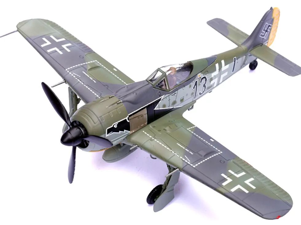 Focke-Wulf Fw 190A Aircraft "Black 13, 8./JG 2 Richthofen, France" (1943) German Luftwaffe 1/72 Diecast Model Airplane by Legion