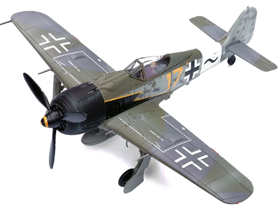 Focke-Wulf Fw 190A Aircraft "Yellow 17, 24-Victory Ace Willi Unger, 12./JG 3 Udet, Germany" (1944) German Luftwaffe 1/72 Diecast Model Airplane by Legion