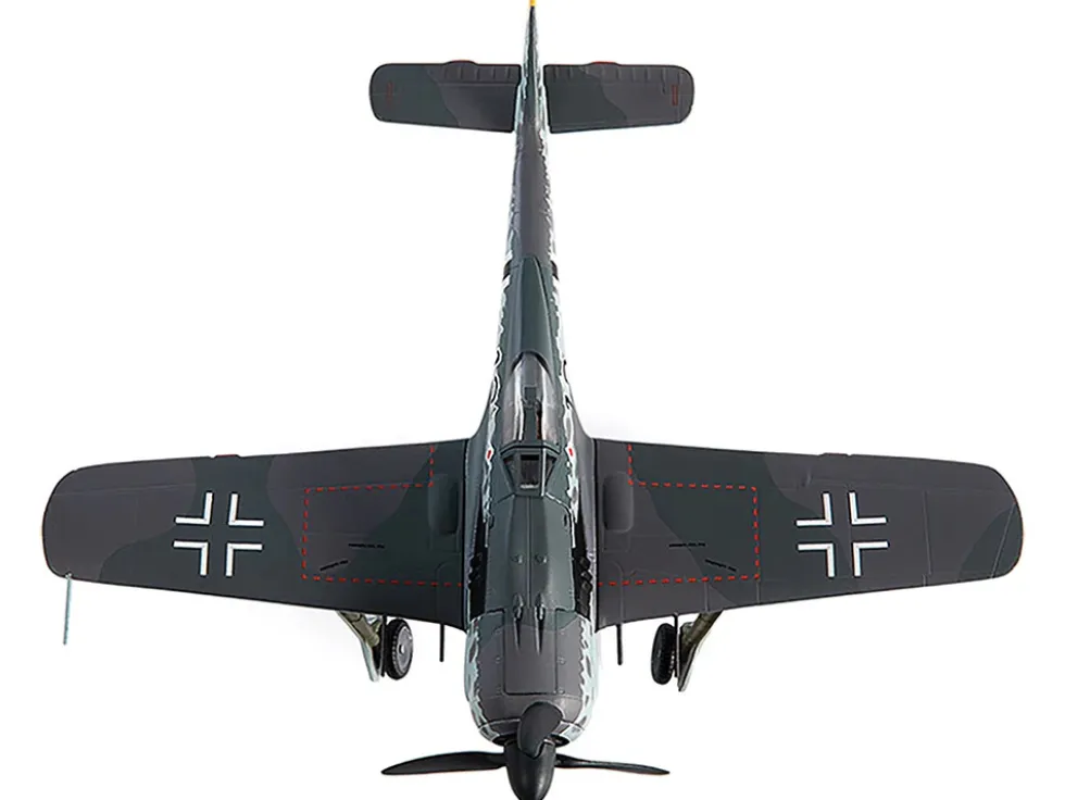 Focke Wulf Fw 190A 8 Fighter Aircraft JG 26 Schlageter France 1945 German Luftwaffe 1/72 Diecast Model JC Wings JCW-72-FW190-003