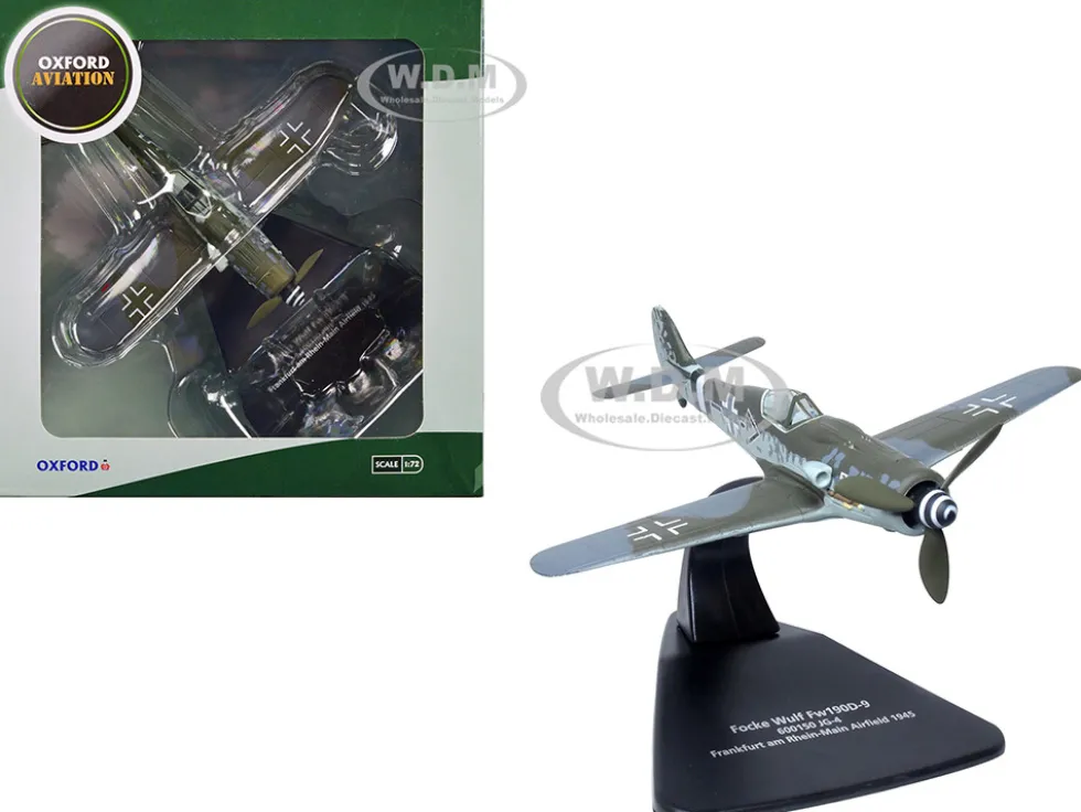 Focke Wulf Fw190D 9 Fighter Aircraft 600150 JG 4 Frankfurt Rhine Main Airfield 1945 German Luftwaffe Oxford Aviation 1/72 Diecast Model Airplane Oxford Diecast AC113