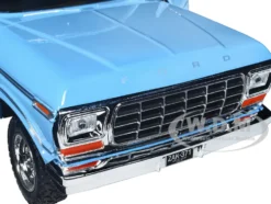 1978 Ford Bronco Custom Light Blue White Timeless Legends Series 1/24 Diecast Model Car Motormax 79373