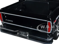 1978 Ford Bronco Custom Open Top Black Timeless Legends Series 1/24 Diecast Model Car Motormax 79374