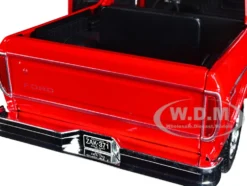 1978 Ford Bronco Fire Department Unmarked Red Law Enforcement and Public Service Series 1/24 Diecast Model Car Motormax 76983r