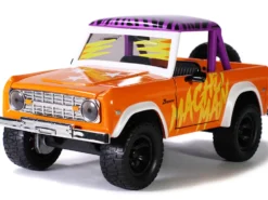 1973 Ford Bronco Pickup Truck Macho Man Randy Savage Diecast Figurine WWE 1/24 Diecast Model Car Jada 32046