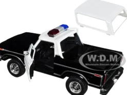 1978 Ford Bronco Police Car Unmarked Black and White Law Enforcement and Public Service Series 1/24 Diecast Model Car Motormax 76983bw