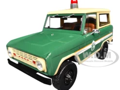 1967 Ford Bronco "Smokey Bear Forest Ranger" Green and Cream with White Stripes "Artisan Collection" 1/18 Diecast Model Car by Greenlight