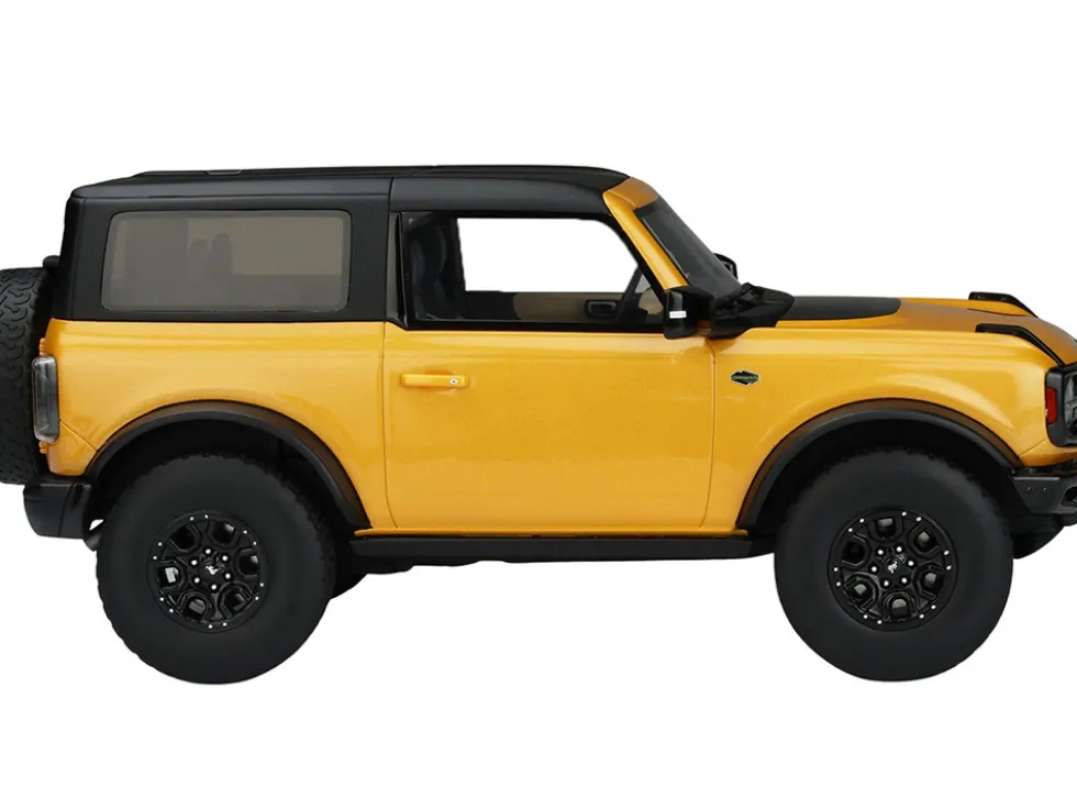 2021 Ford Bronco Wildtrak Cyber Orange Metallic Black Top 1/18 Model Car GT Spirit ACME US044