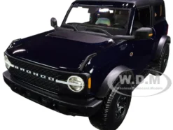 2021 Ford Bronco Wildtrak Dark Blue Metallic Dark Gray Top Special Edition 1/18 Diecast Model Car Maisto 31456