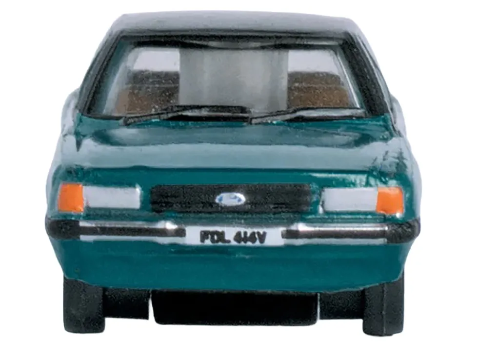 Ford Cortina Mk5 RHD (Right Hand Drive) Cosmos Blue Metallic with Black Top 1/148 (N) Scale Diecast Model Car by Oxford Diecast