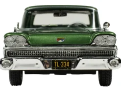 1959 Ford Country Squire Sherwood Green Metallic with Woodgrain Sides and Green Interior Limited Edition to 200 pieces Worldwide 1/43 Model Car by Goldvarg Collection
