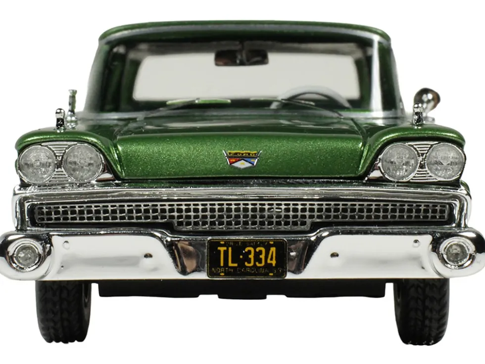 1959 Ford Country Squire Sherwood Green Metallic with Woodgrain Sides and Green Interior Limited Edition to 200 pieces Worldwide 1/43 Model Car by Goldvarg Collection