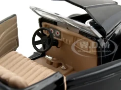 1934 Ford Coupe Convertible Black 1/24 Diecast Model Car Motormax 73218