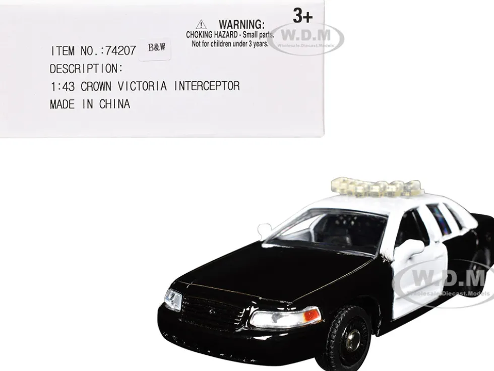 Ford Crown Victoria Police Interceptor Black and White 1/43 Diecast Model Car by Motormax