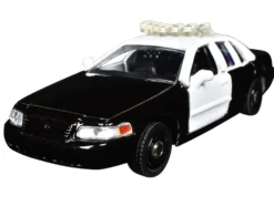 Ford Crown Victoria Police Interceptor Black and White 1/43 Diecast Model Car by Motormax
