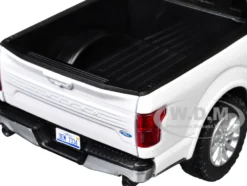 2019 Ford F-150 Limited Crew Cab Pickup Truck White 1/27 Diecast Model Car by Motormax