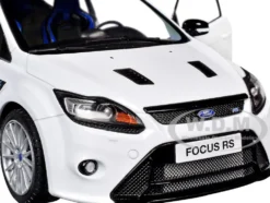 2009 Ford Focus RS MK2 Frozen White 1/18 Diecast Model Car by Solido