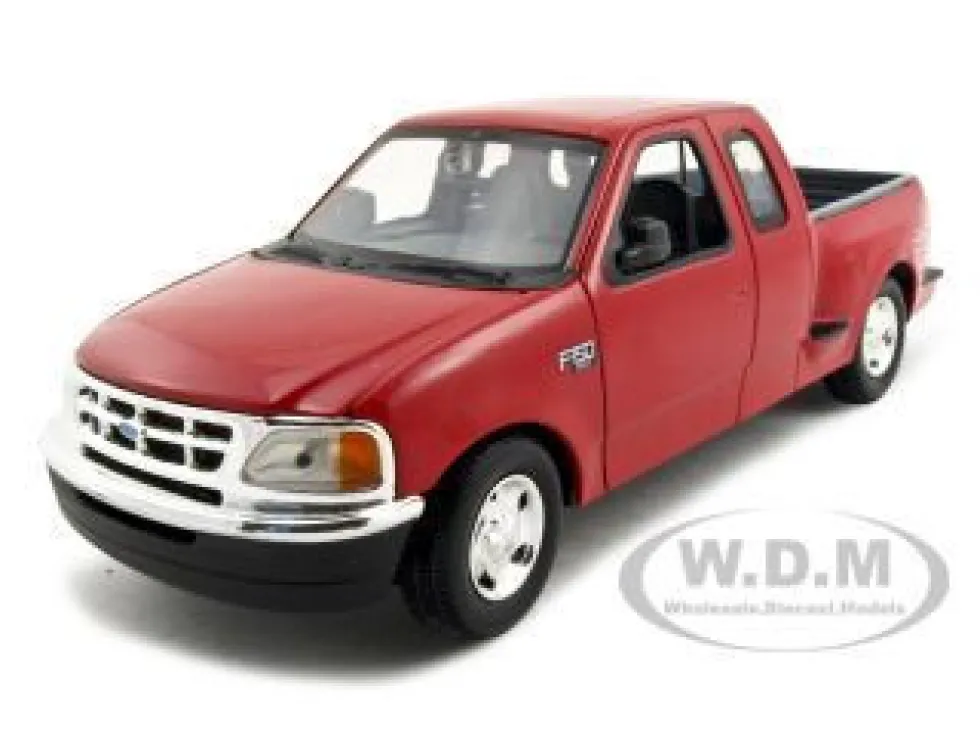 Ford F-150 Pickup Truck Flareside Supercab Red 1/24 Diecast Model Car Motormax 73284