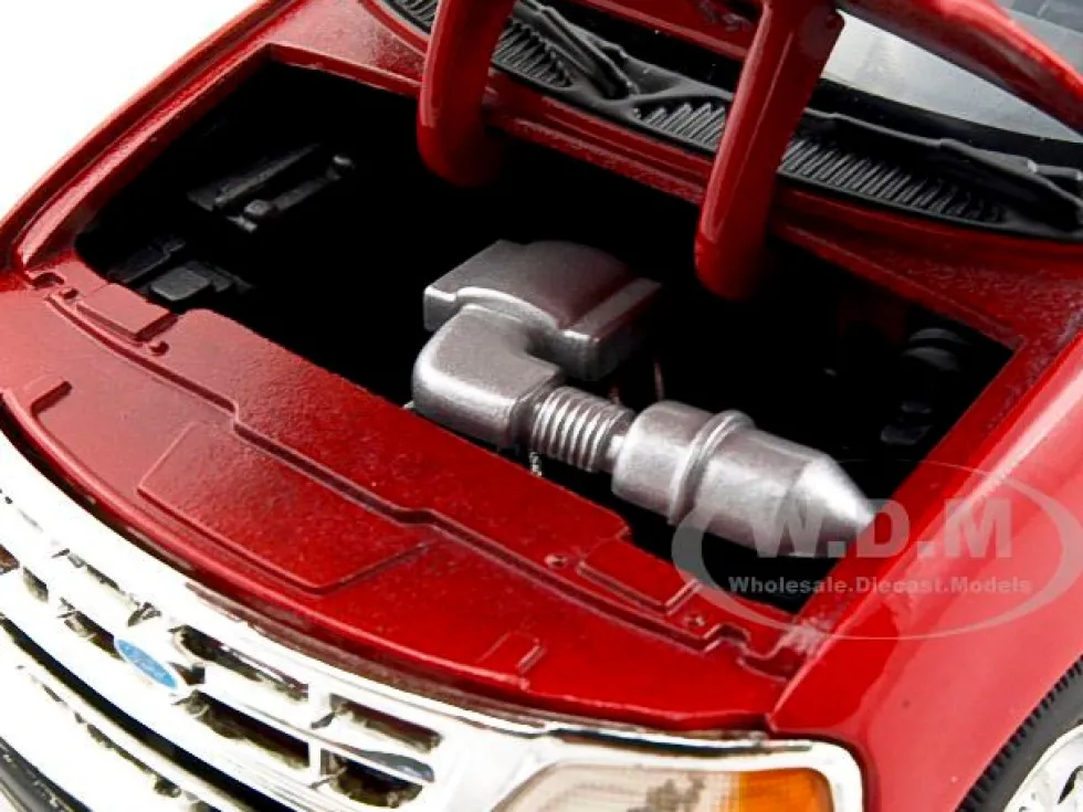 Ford F-150 Pickup Truck Flareside Supercab Red 1/24 Diecast Model Car Motormax 73284