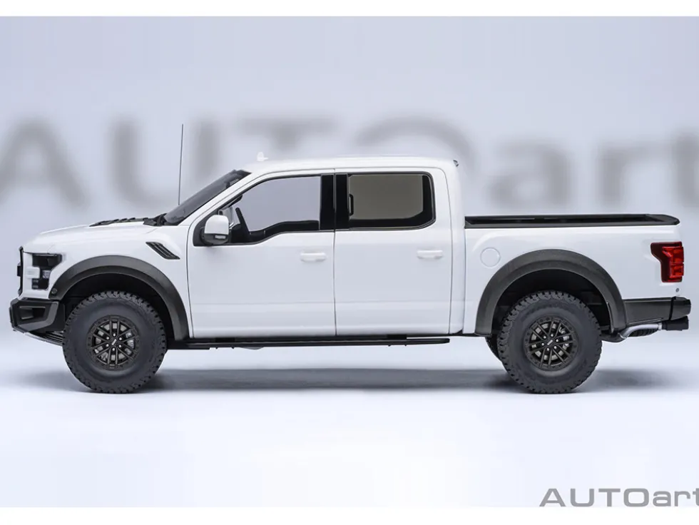 2019 Ford F-150 Raptor Pickup Truck Oxford White 1/18 Model Car by Autoart